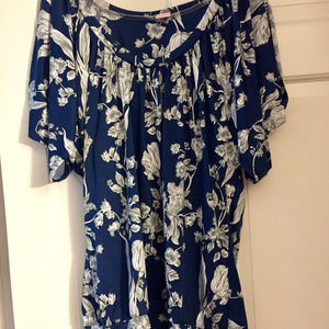 ..Blue Floral Cold Shoulder Blouse, Size 1X
